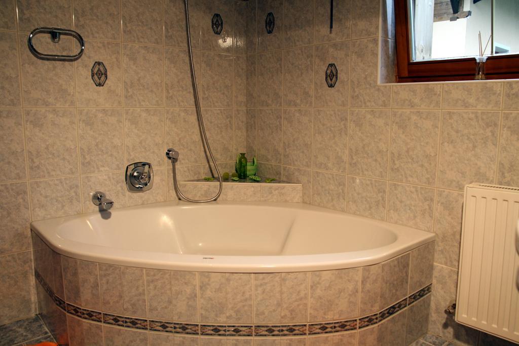 Ferienwohnung Felix-Adults Only Neustift im Stubaital Eksteriør billede
